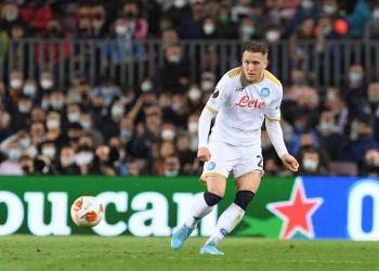 Napoli odrzuca ofertę z Premier League za Piotra Zieliońskiego. Włosi chcą 10 